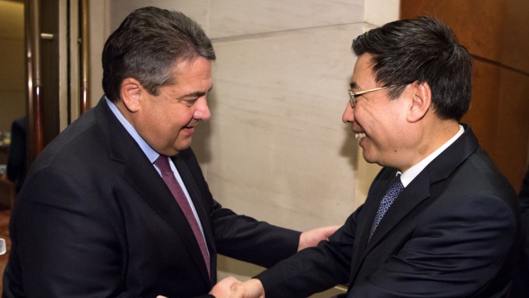 Industrieminister: China will Sorgen deutscher Autobauer zerstreuen