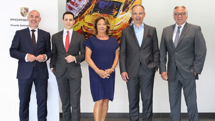Übernahmen im Südwesten: Graf Hardenberg stärkt Porsche-Geschäft