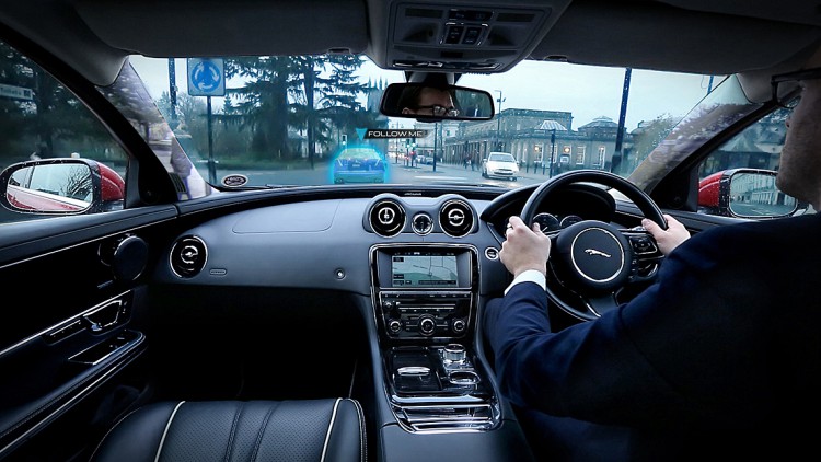 Jaguar Land Rover: Geisterauto voraus