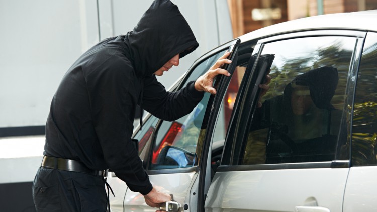 Autodiebstähle und -einbrüche: Kriminallitätsrate leicht rückläufig