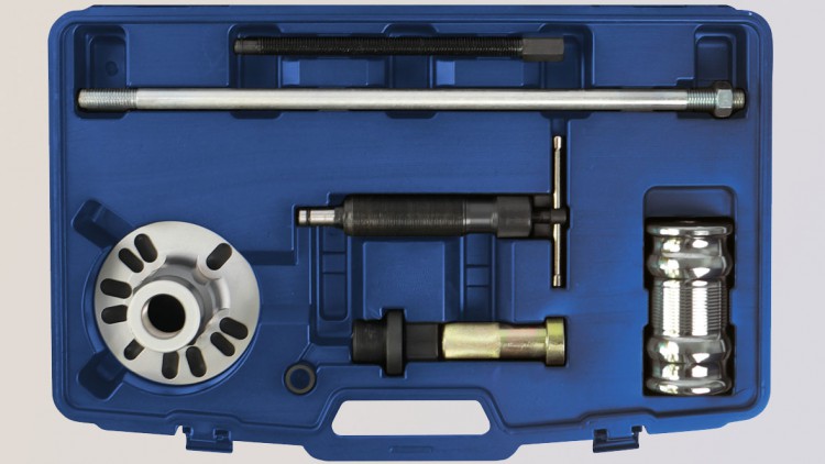 Werkzeug: Hydraulischer Radnabenabzieher mit Gleithammer