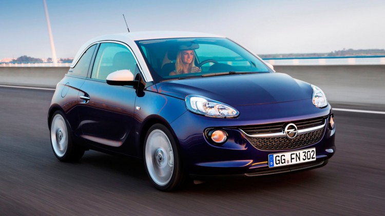 Opel Corsa und Adam: Verlust der Lenkfähigkeit möglich 