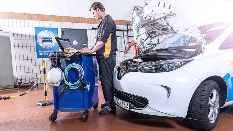 Allianz-Studie: Elektroautos haben höhere Reparaturkosten