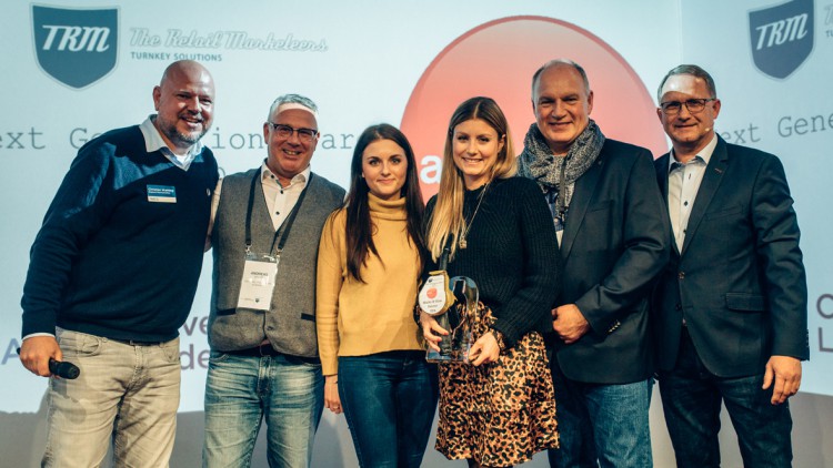 Preisverleihung: Maike und Sina Fahrer gewinnen Retail Marketeers Next Generation Award 2020