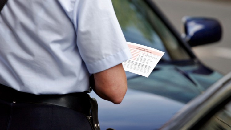 Justizirrtum: 52,5 Jahre Fahrverbot wegen Parkrempler