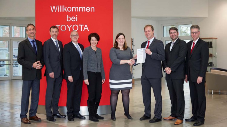 Gütegemeinschaft: Toyota Verkäufer-Ausbildung erneut zertifiziert