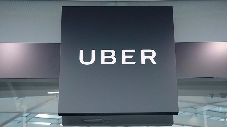 Vor Börsengang: Uber weitet Verlust aus