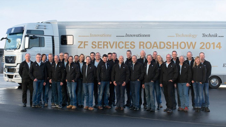 ZF Services: Roadshow am Flughafen