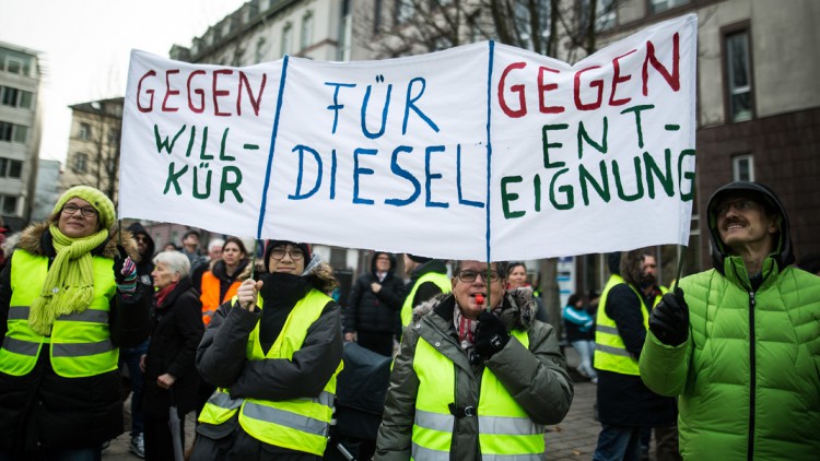 Stuttgart: Demonstrationen gegen Fahrverbote