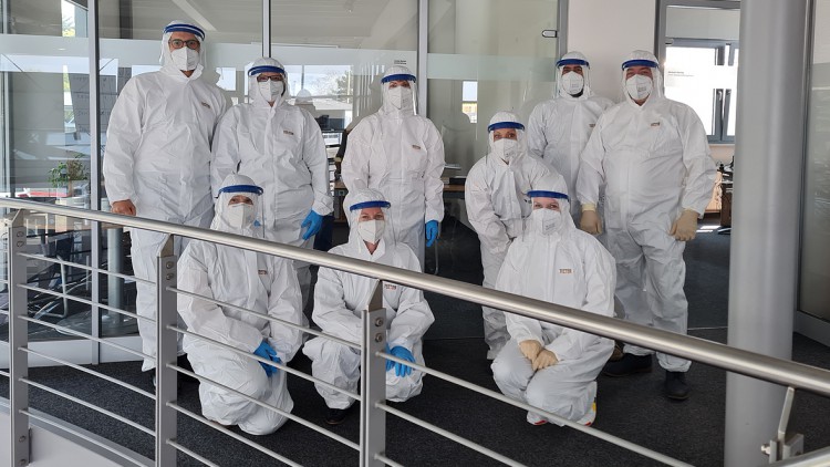 Pandemie-Projekt: Moll Gruppe schult Mitarbeiter als "Corona Tester"