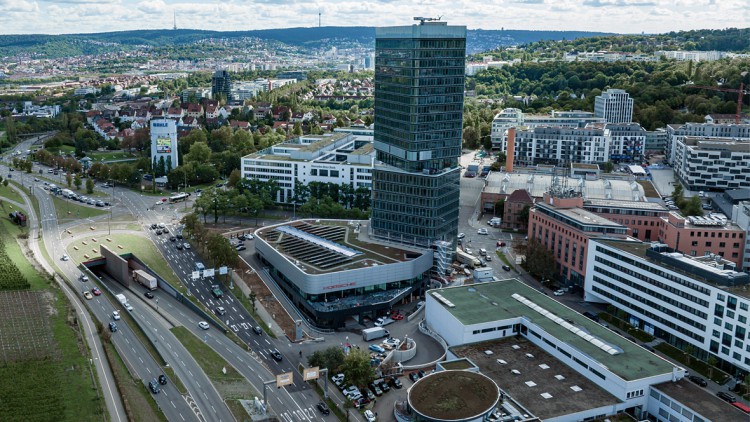 Porsche Zentrum Stuttgart am Pragsattel: "Neuer Anziehungspunkt für Kunden"