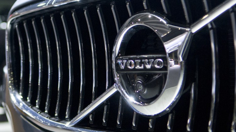 Autoindustrie:  Volvo steigert Betriebsgewinn