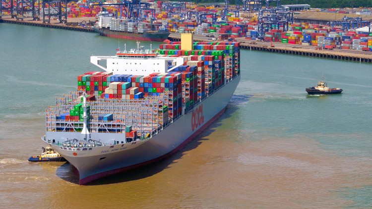 Fotostrecke: Die zehn größten Containerschiffe der Welt