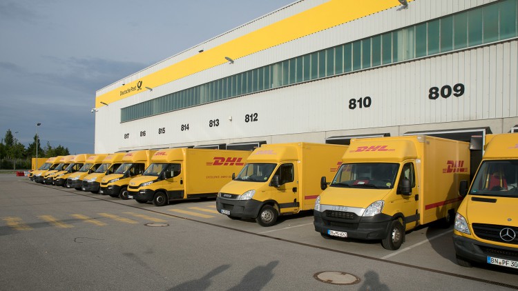 Der DHL-Paketversand erhöht Preise für Geschäftskunden