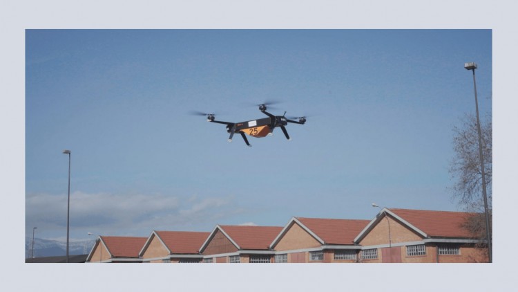 Italien: Erste Auslieferung schwerer Waren per Drohne