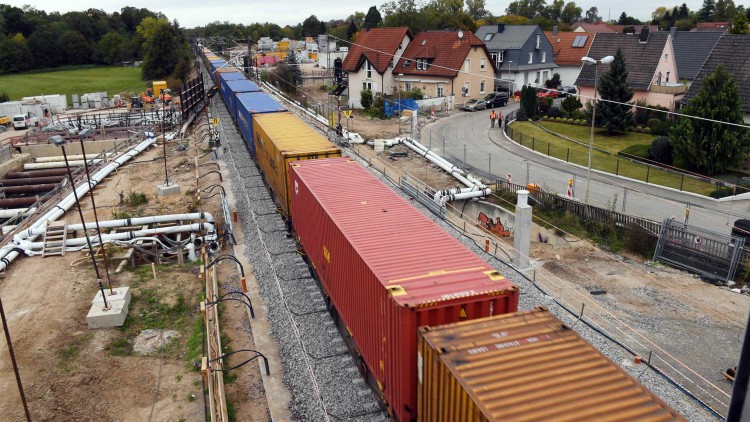 Fortschritt beim Ausbau der Rheintalbahn