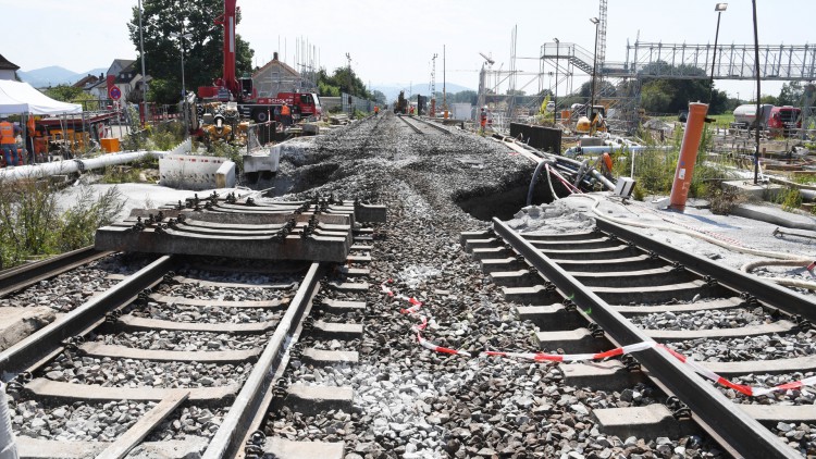 FDP fordert Plan für Güterzug-Ausweichstrecken