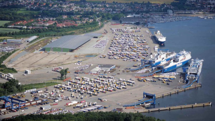 Hafen_Luebeck_Luftaufnahme