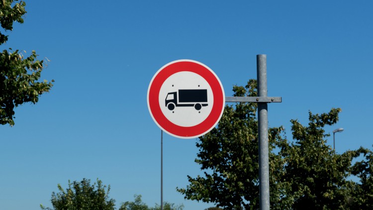 Lkw dürfen weiterhin sonntags durch Brandenburg fahren