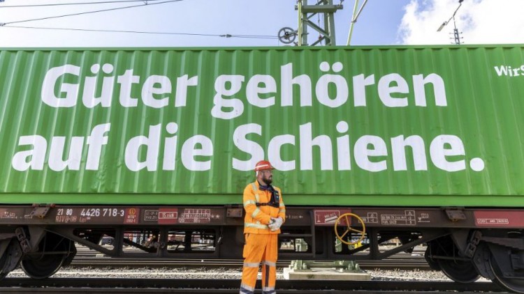 DB Cargo: Neue klimafreundliche Lokflotte auf dem Weg 