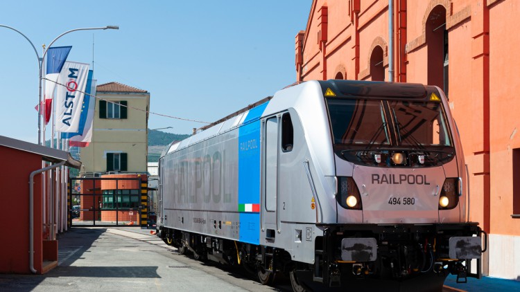 Railpool für Alstom - Traxx-Lokomotiven