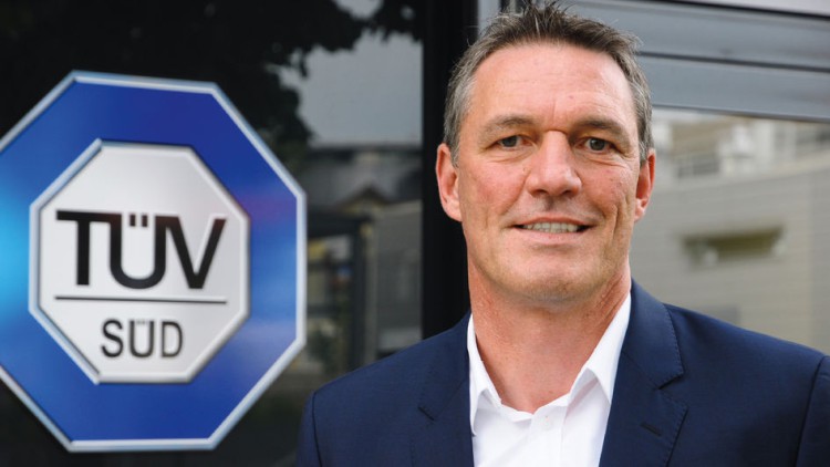 Maximilian Küblbeck Geschäftsführer TÜV SÜD Auto Plus GmbH