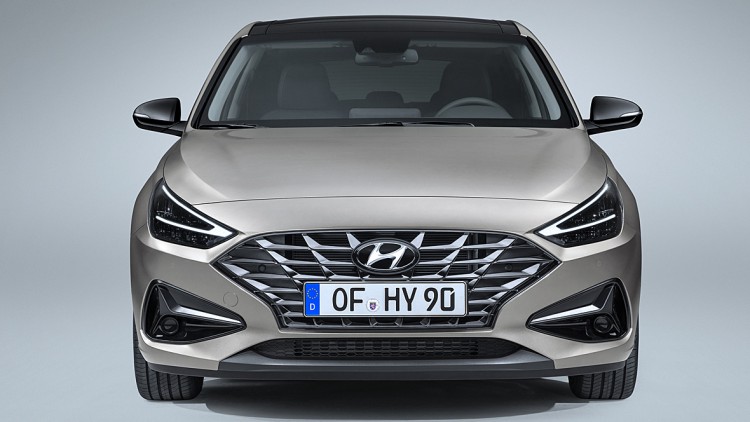 Hyundai i30 Facelift: Optisch aufgefrischt, technisch nachgewürzt