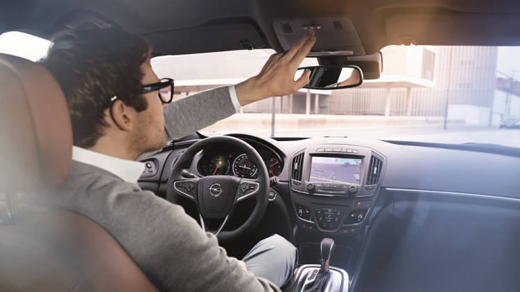 Opel: Onlineassistenten im Auto