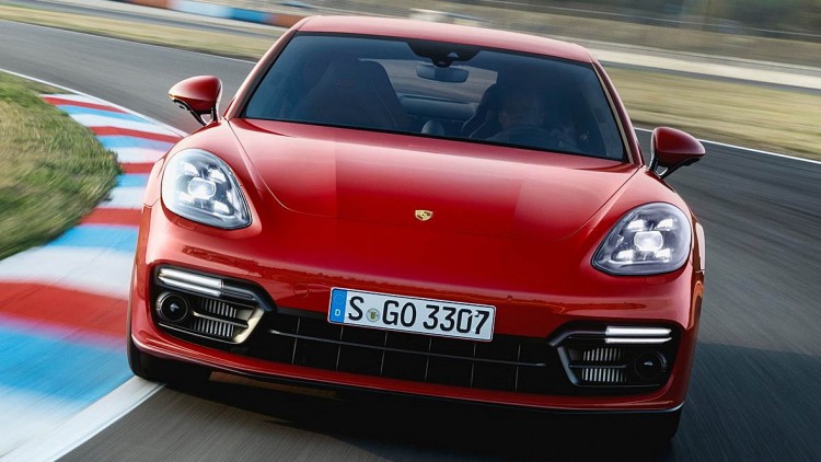 Porsche Panamera GTS: Jetzt auch mit Rucksack