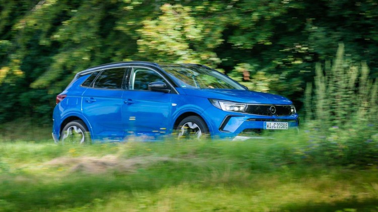 Opel Grandland Facelift: Weggeixt